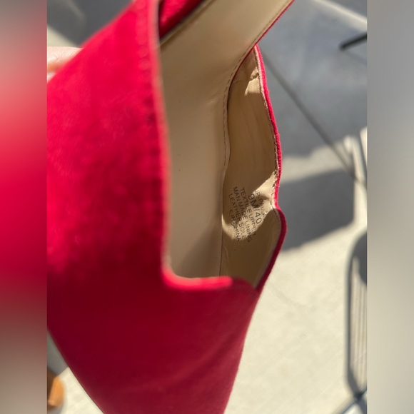 Red Jessica Simpson heels- size 9 - Picture 7 of 7